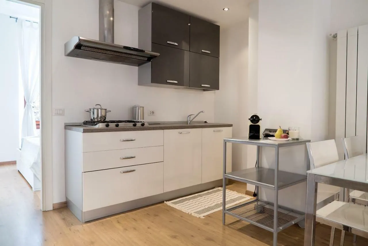 Charming Sempione Apartment ميلان